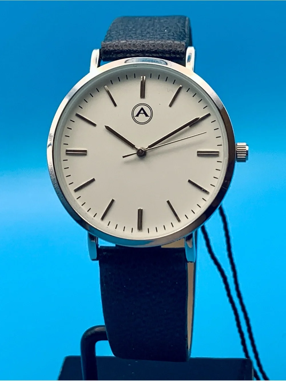 AKRIBOS XXIV AK1033SS Men’s Fashion Quartz Wristwatch Leather Works New Battery